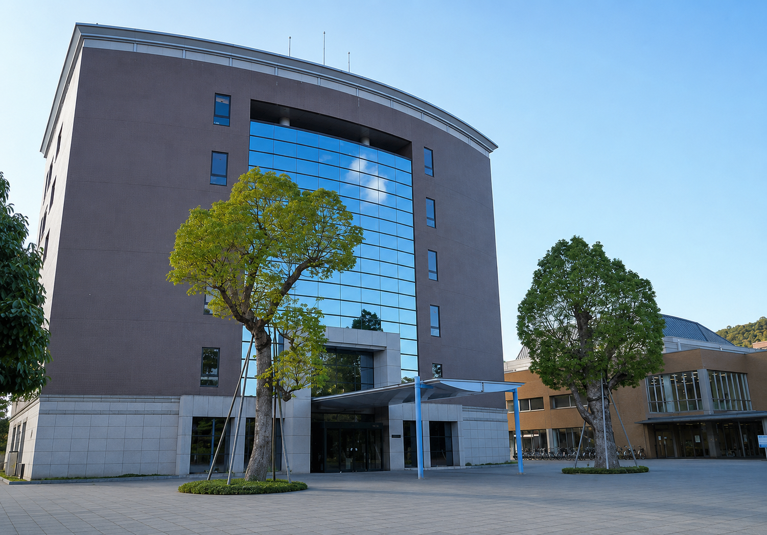 冈山大学